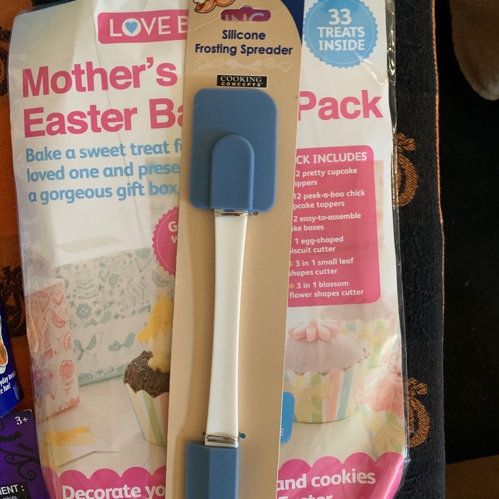 Holiday Baking Bundle - Picture 9 of 11